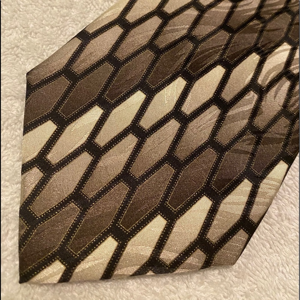 Brand New Stylish Tie By KEITH DANIELS